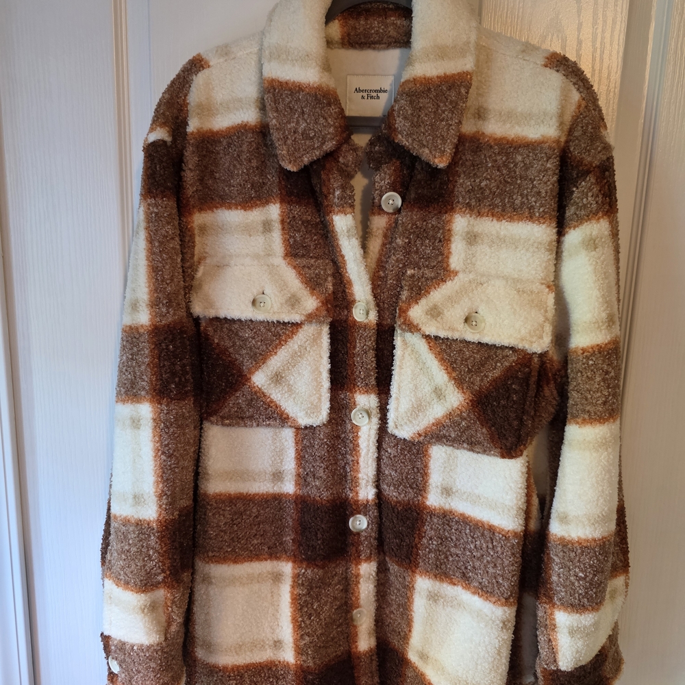 Abercrombie & Fitch Women's Plaid Shacket Jacket XL - Brown and Cream